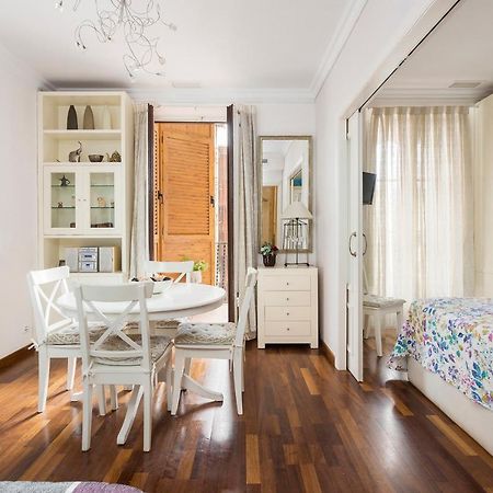 Beautiful Y Luxury Apartment Centrallylocated Barcellona Esterno foto
