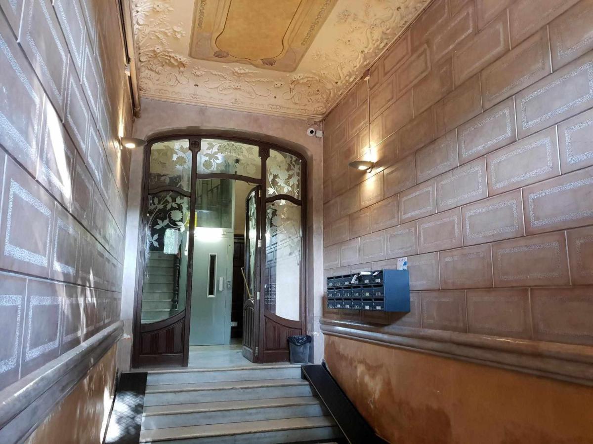 Beautiful Y Luxury Apartment Centrallylocated Barcellona Esterno foto